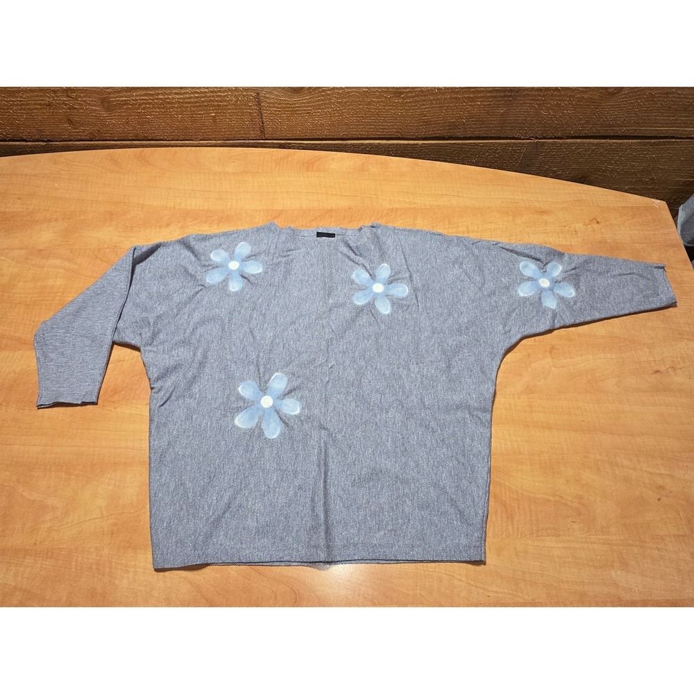 Aaeda Women Heather Gray Blue Floral Knit 3/4 Sleeve Sweater Size M